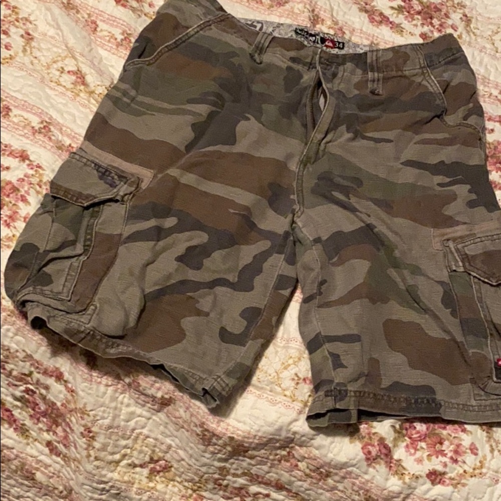 Camo Cargo shorts